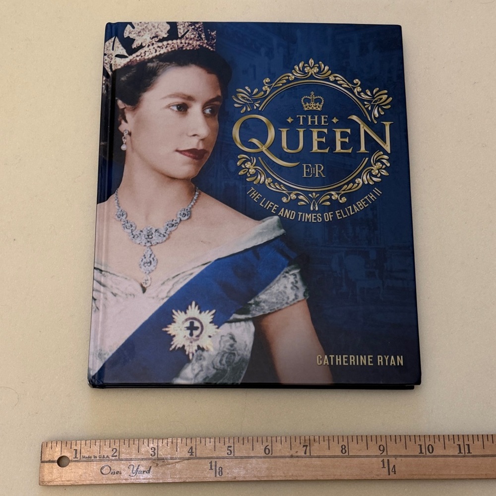 Queen Elizabeth II Hardcover Biography - Navy Crest Design